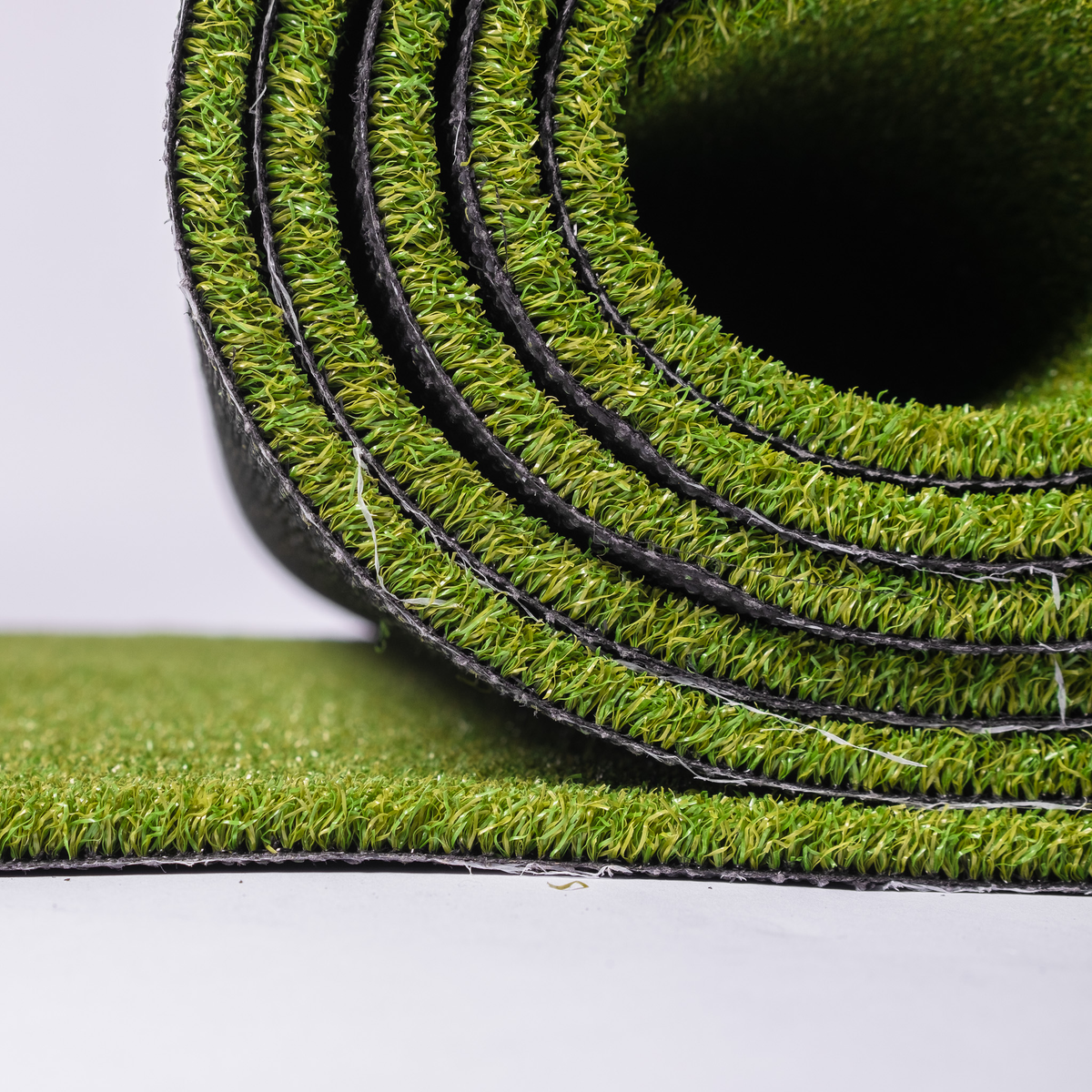Putting Turf Landing Pad – Synthetic Golf Practice Mat, 6 Sizes