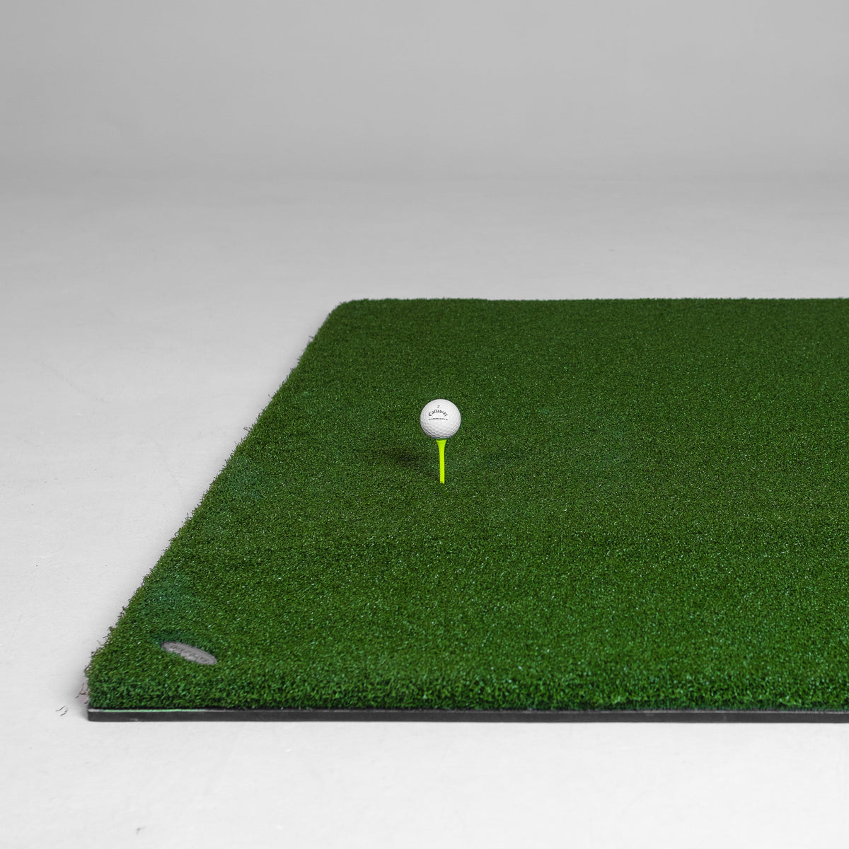 GolfBays Insert Tee Golf Hitting Mat – 4'11" × 4'11"